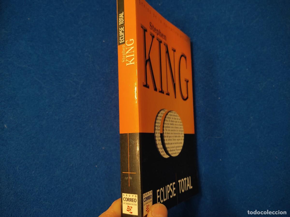 Libros de segunda mano: Eclipse Total Stephen King Ed. R,B.A. 1997 - Foto 2