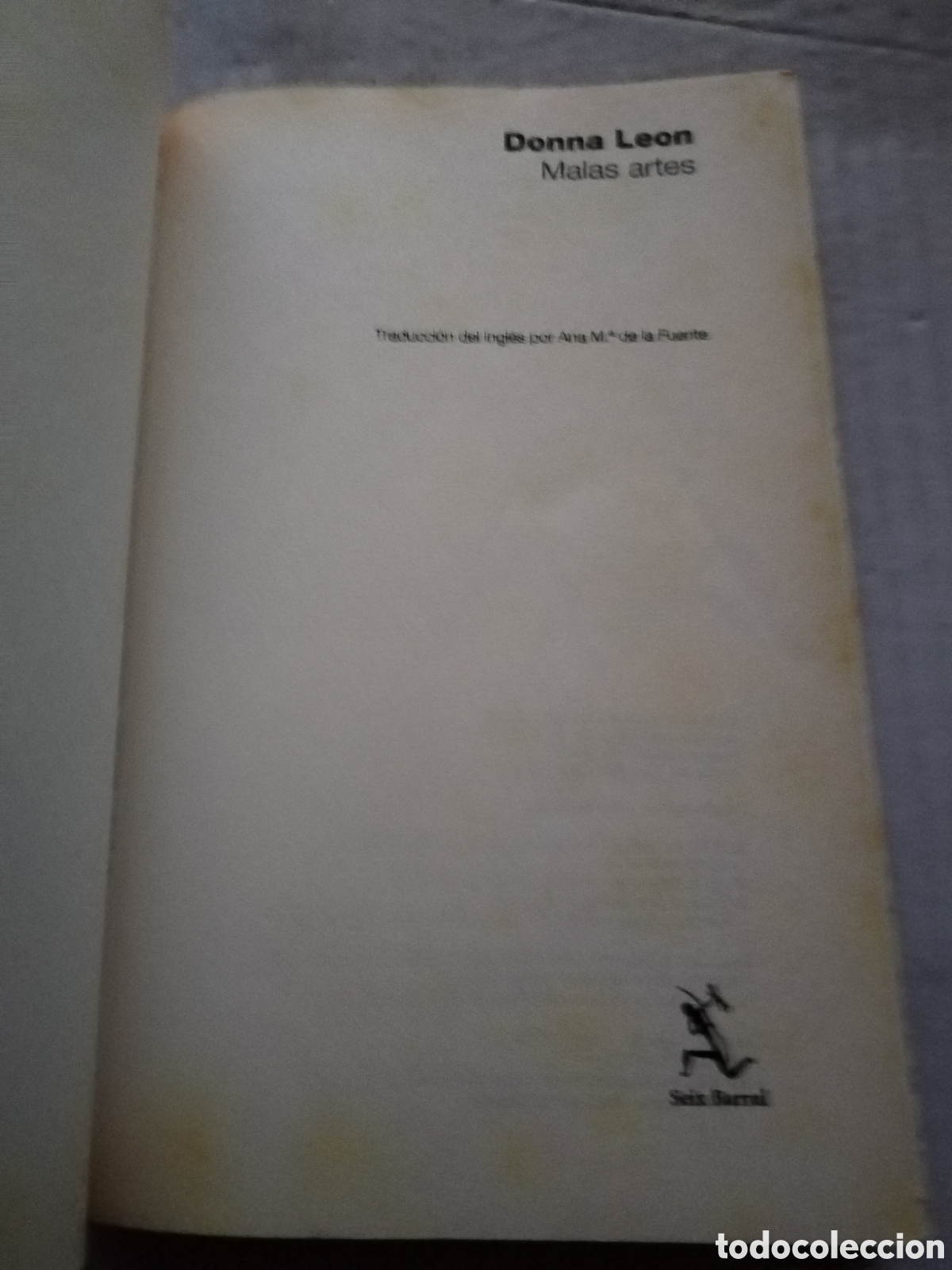 Libros de segunda mano: MALAS ARTES/DONNA LEON - Foto 2