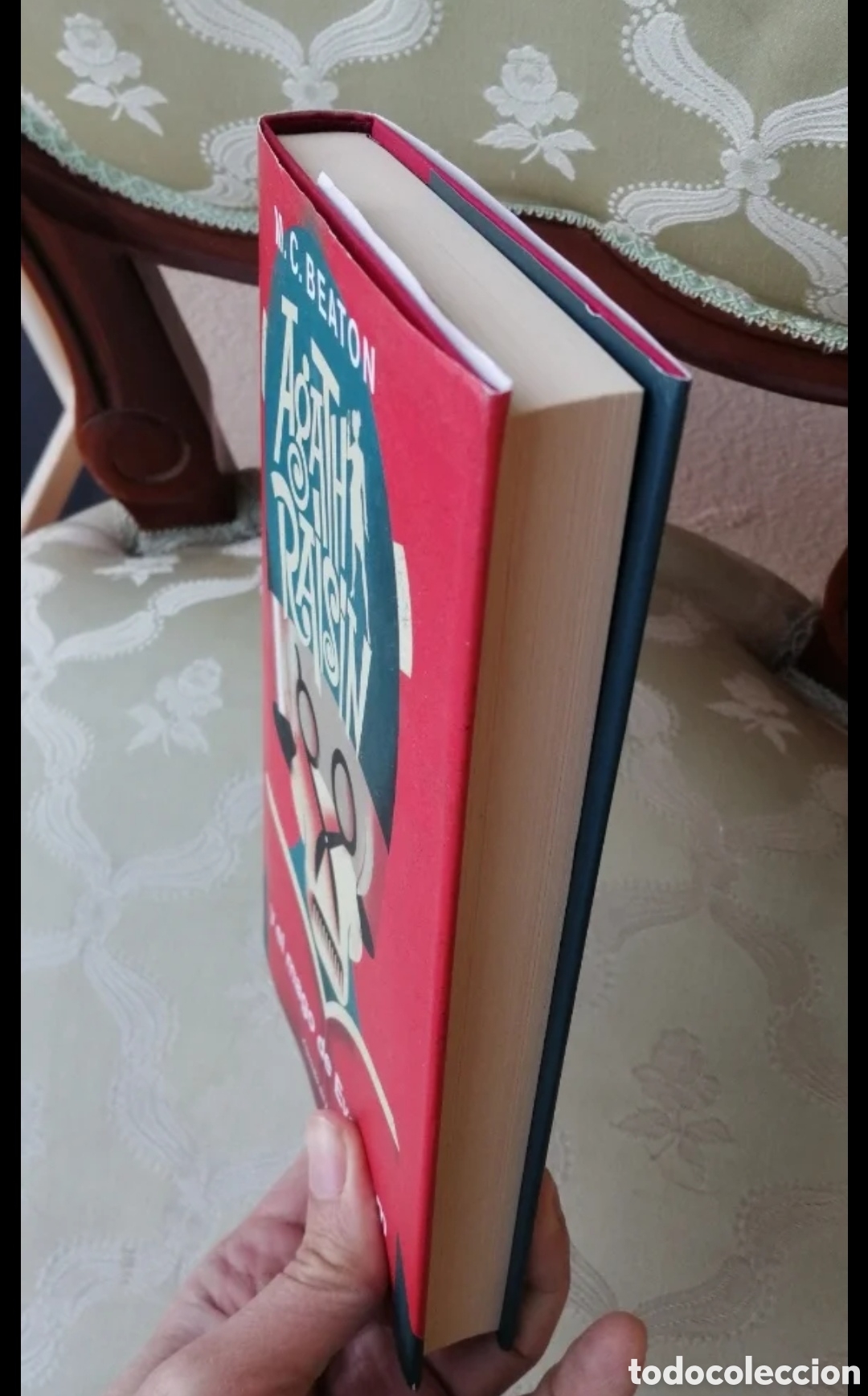 Libros de segunda mano: Agatha Raisin y el mago de Evesham. M. C. Beaton - Foto 3