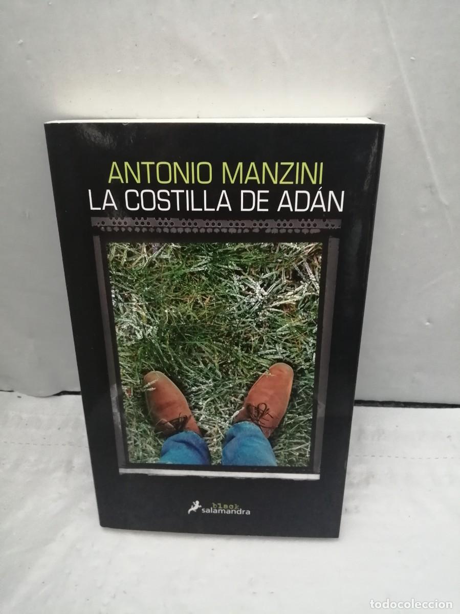 Libri di seconda mano: La Costilla de Ad&aacute;n (Serie Rocco Schiavone)