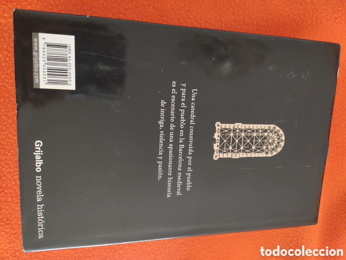 Libros de segunda mano: La Catedral del Mar. - Foto 2