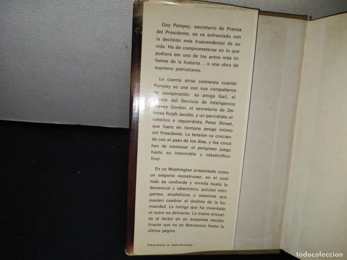 Libros de segunda mano: 121- MOMENTO DE PODER - BURT HIRSCHFELD - EDICIONES MART&Iacute;NEZ ROCA, S. A. - PRIMERA EDICI&Oacute;N 1973 - Foto 3