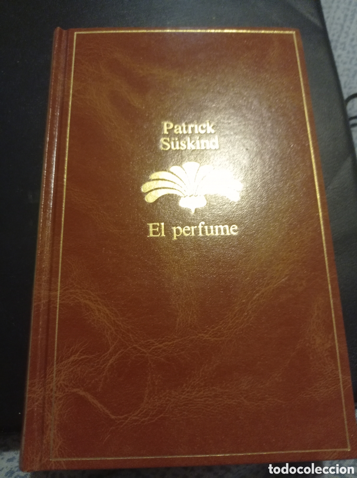 Libros de segunda mano: El perfume patrick susKind - Foto 1