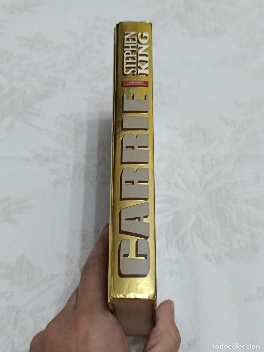Libros de segunda mano: Carrie de Stephen King - Foto 2