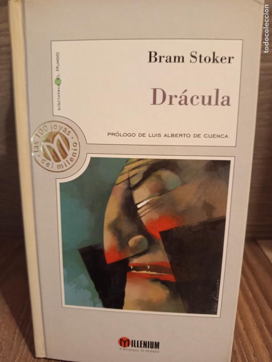 Libros de segunda mano: Dr&aacute;cula bram Stoker Milenium - Foto 1
