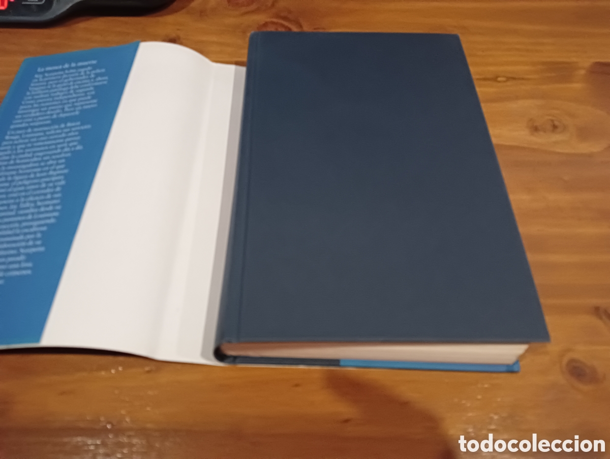 Libros de segunda mano: La mosca de la muerte. - Foto 2