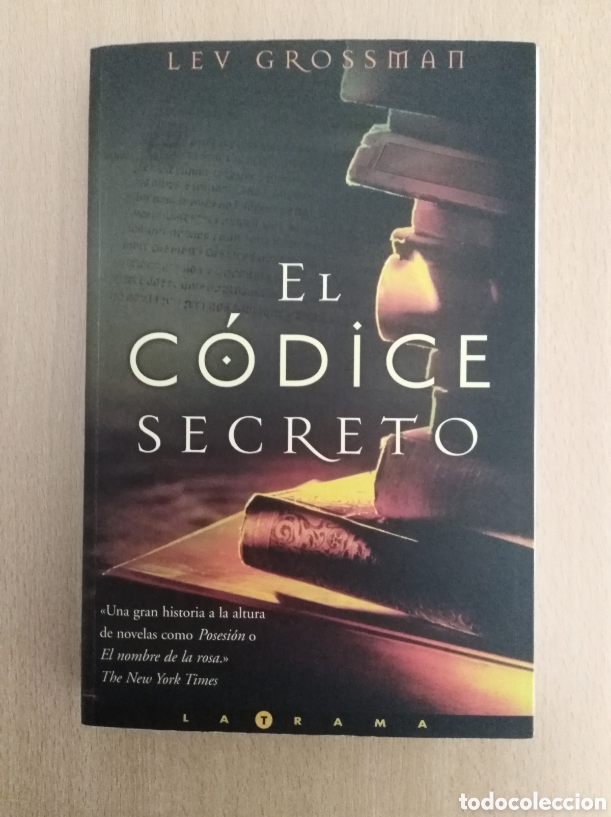 Libros de segunda mano: EL C&Oacute;DICE SECRETO. Lev Grossman - Foto 1