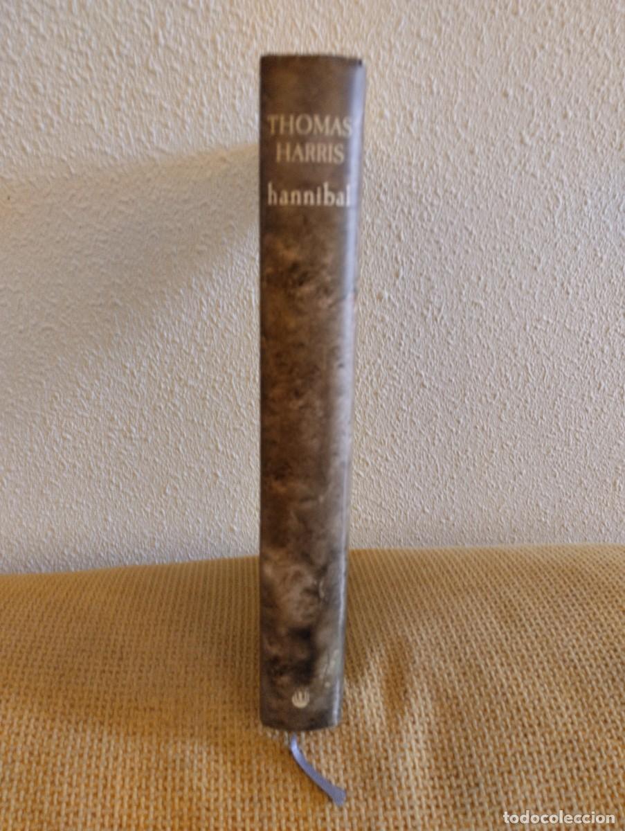 Libros de segunda mano: Hannibal de Thomas Harris - Foto 3
