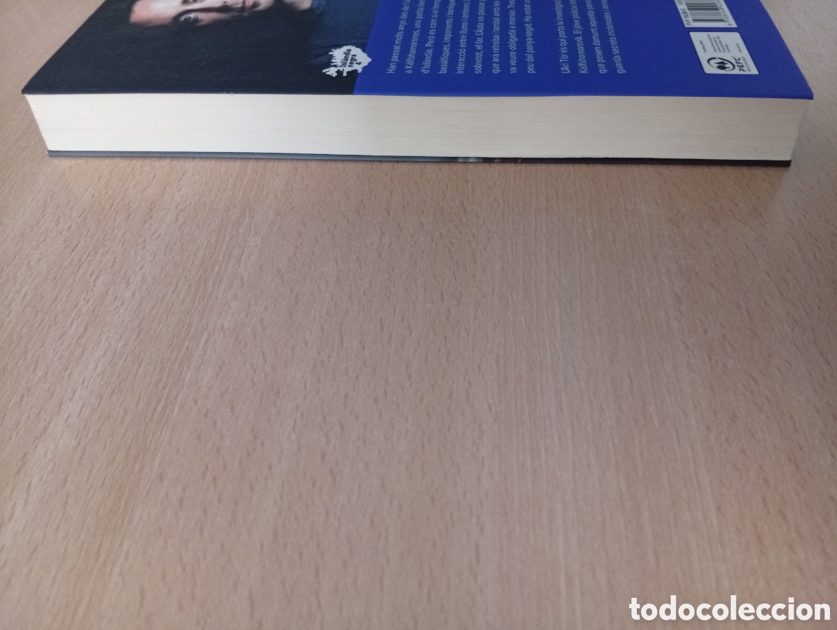 Libros de segunda mano: LA NIT ETERNA. Ragnar Jonasson - Foto 5