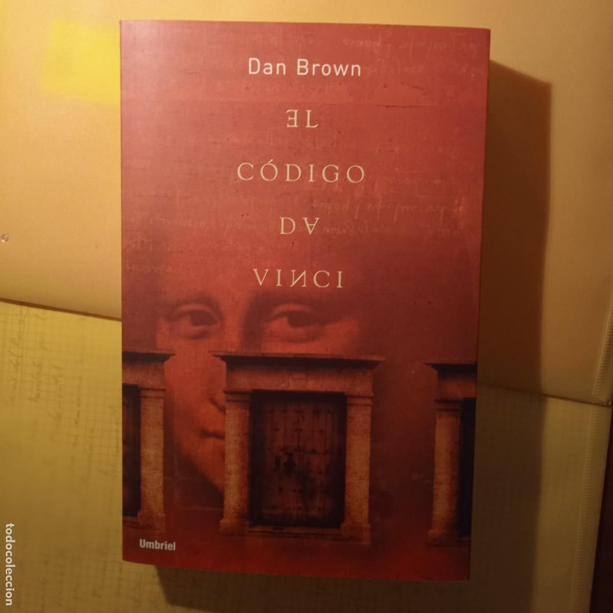 Libros de segunda mano: El c&oacute;digo Da Vinci: Brown, Dan.- Brown - Foto 1