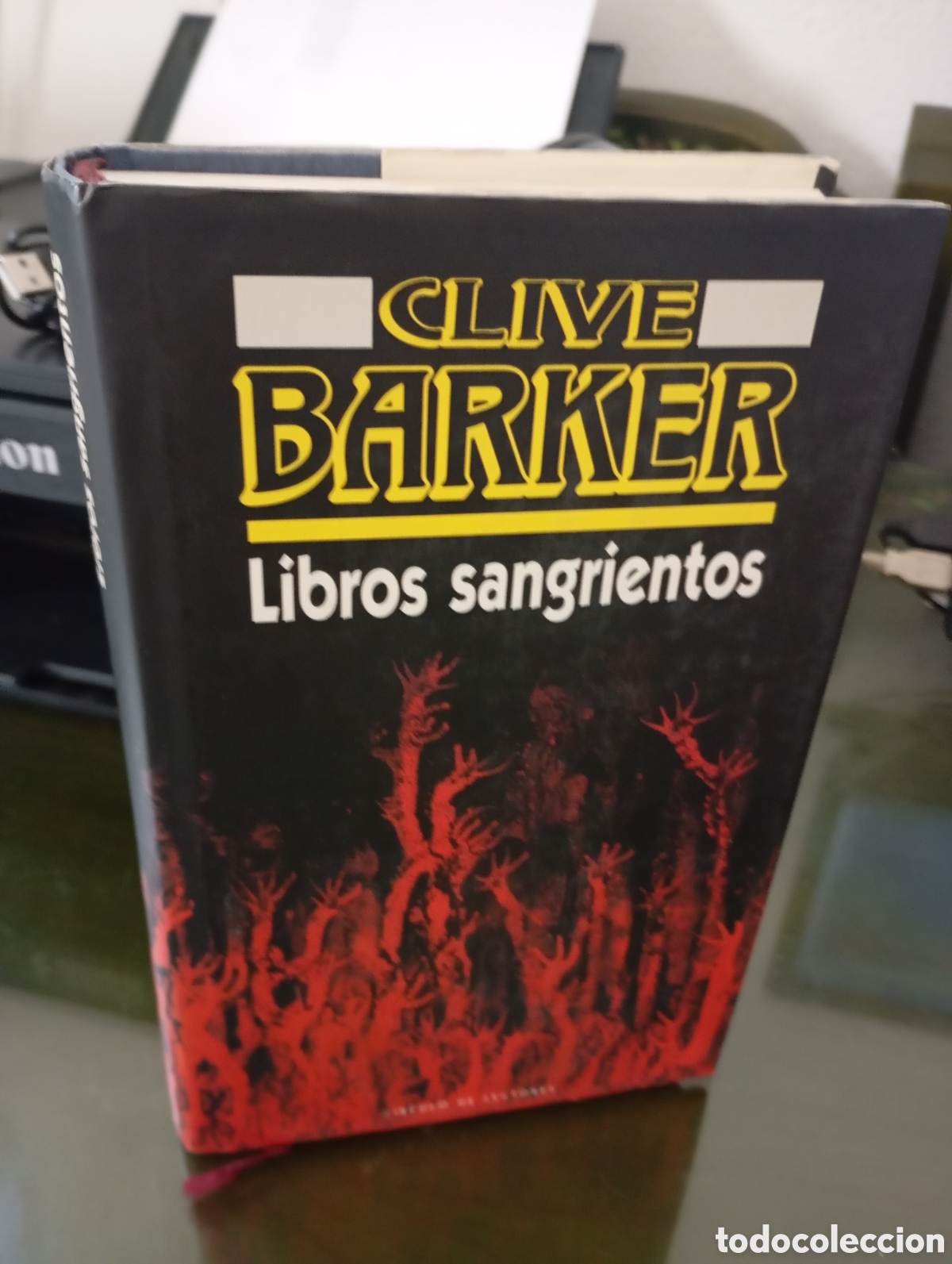 Libros de segunda mano: LIBROS SANGRIENTOS - CLIVE BARKER - Foto 1