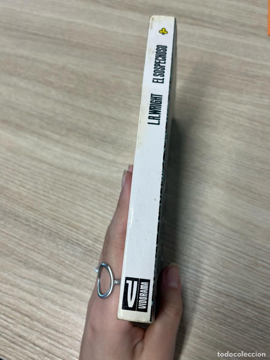 Libros de segunda mano: &rdquo;El sospechoso&rdquo;, de L. R. Wright - Foto 3