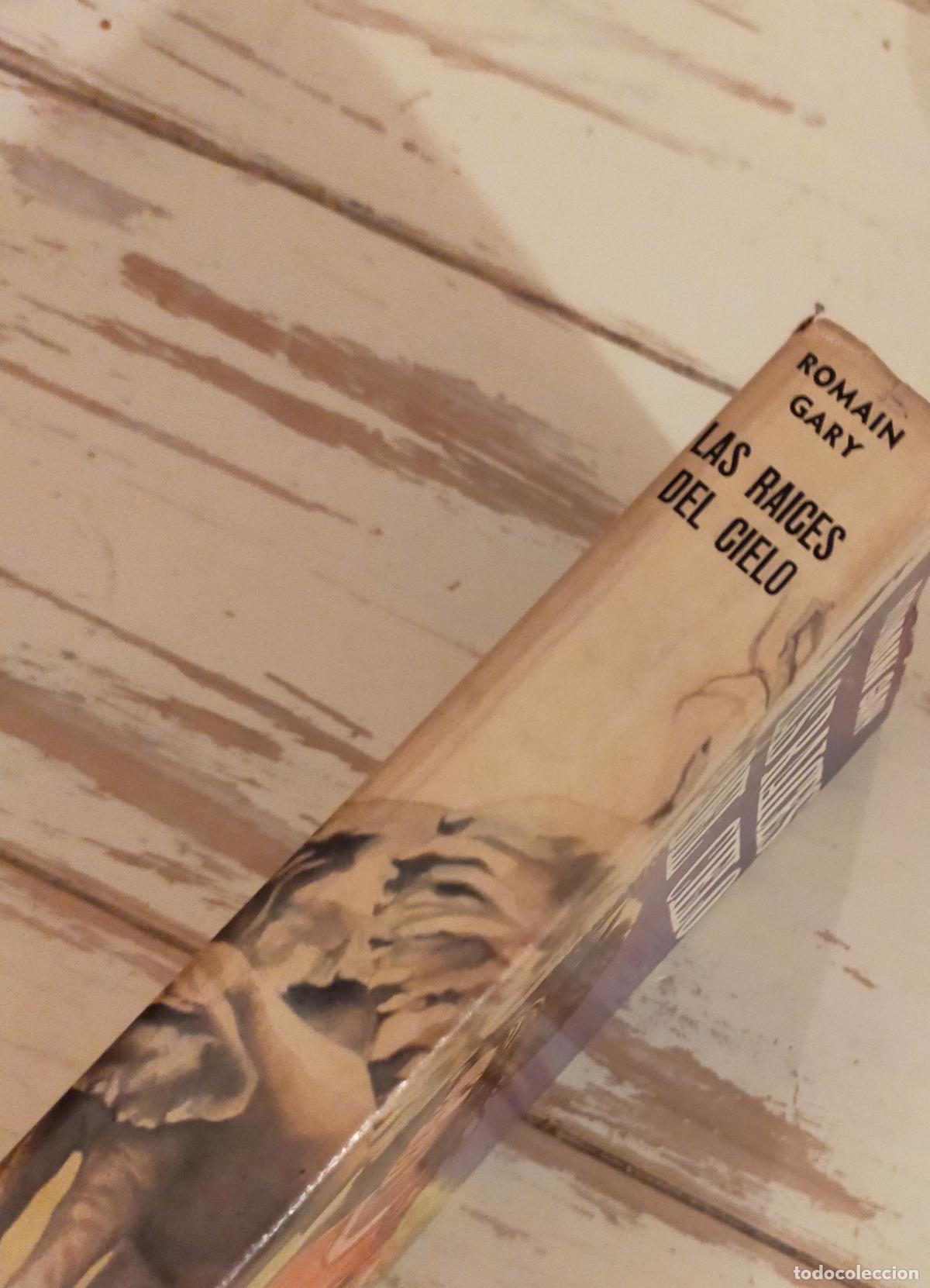 Libros de segunda mano: LAS RAICES DEL CIELO - Foto 2