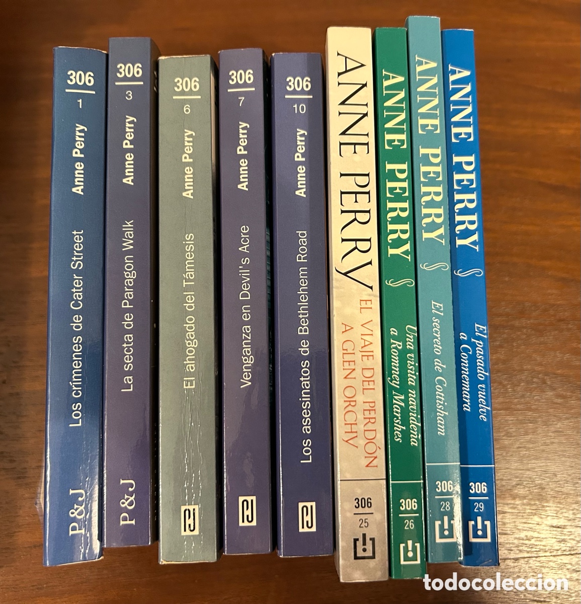 Libros de segunda mano: LOTE 9 NOVELAS DE ANNE PERRY