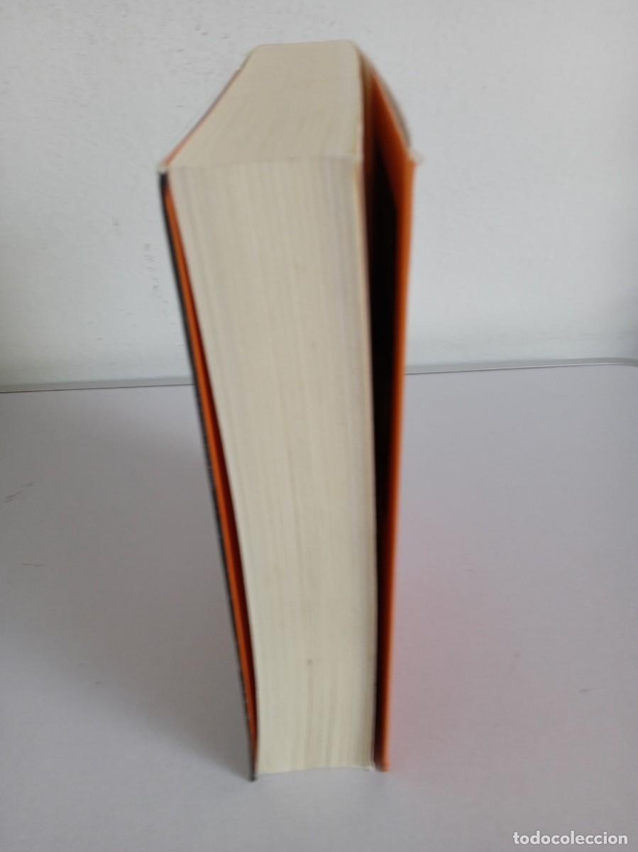 Libros de segunda mano: EL CUC DE SEDA Robert Galbraith - Foto 3