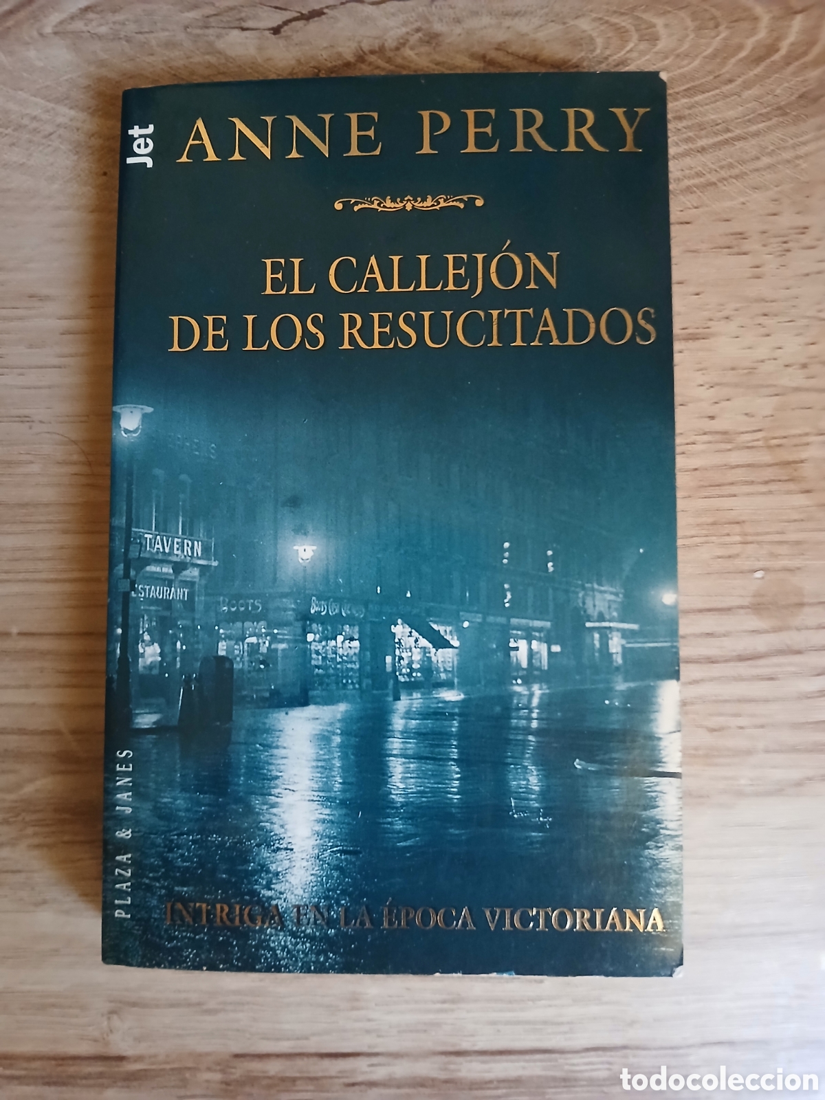 Libri di seconda mano: El callej&oacute;n de los resucitados.- Perry, Anne.