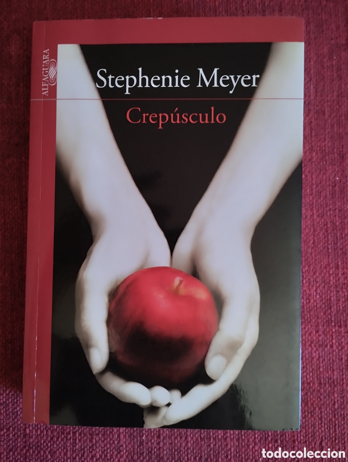 Libros de segunda mano: &rdquo;Crep&uacute;sculo&rdquo;. Stephanie Meyer. - Foto 2