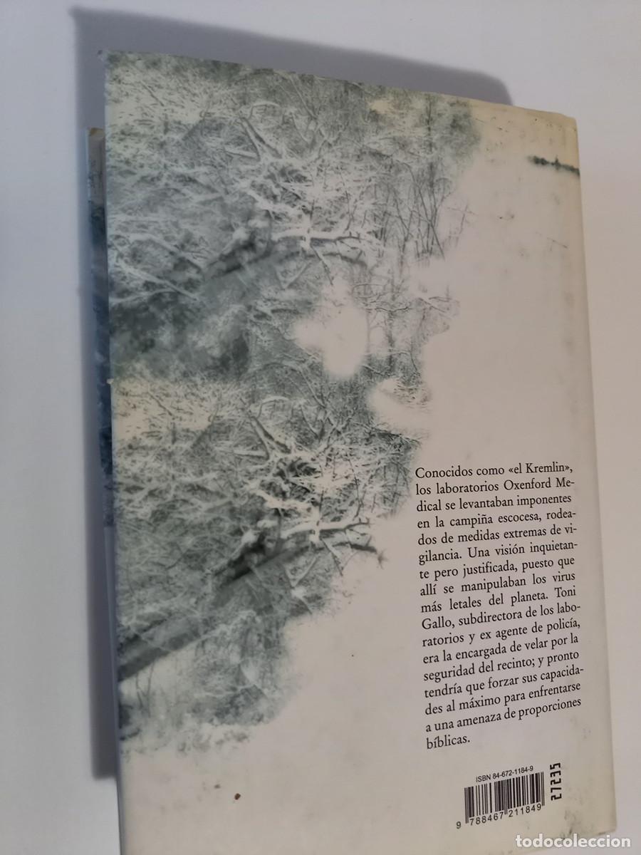 Libros de segunda mano: EN EL BLANCO. KEN FOLLET - Foto 3