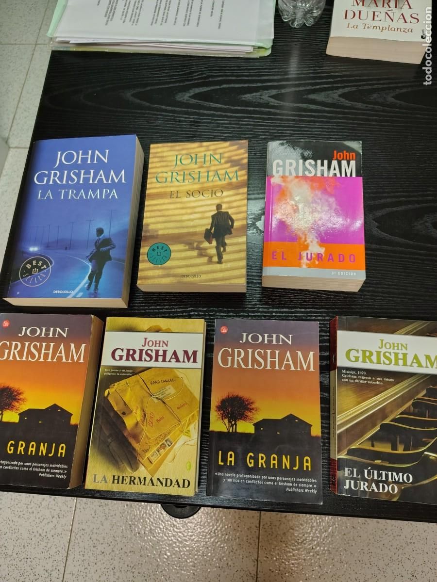 Livres d'occasion: Novelas. John Grisham. 7 unidades.