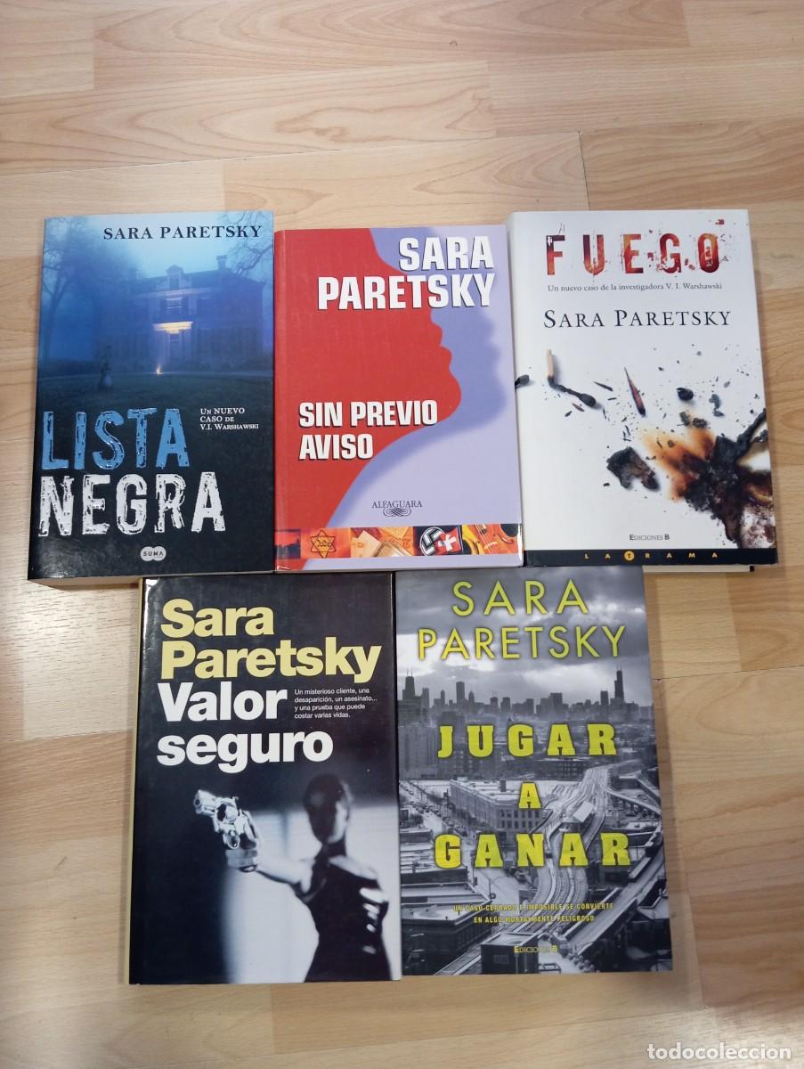 Libros de segunda mano: Lote de 5 libros de Sara Paretsky. - Foto 1