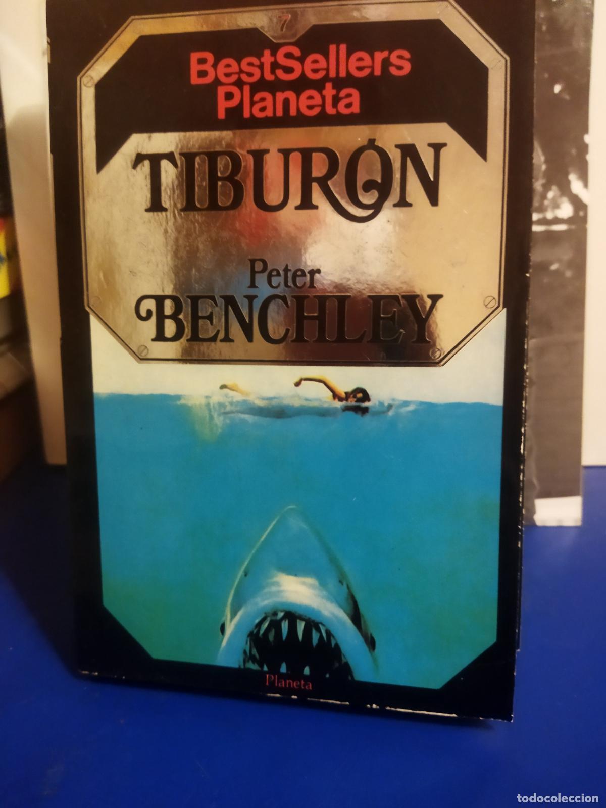 Libros de segunda mano: Tibur&oacute;n Peter Benchley planeta - Foto 1