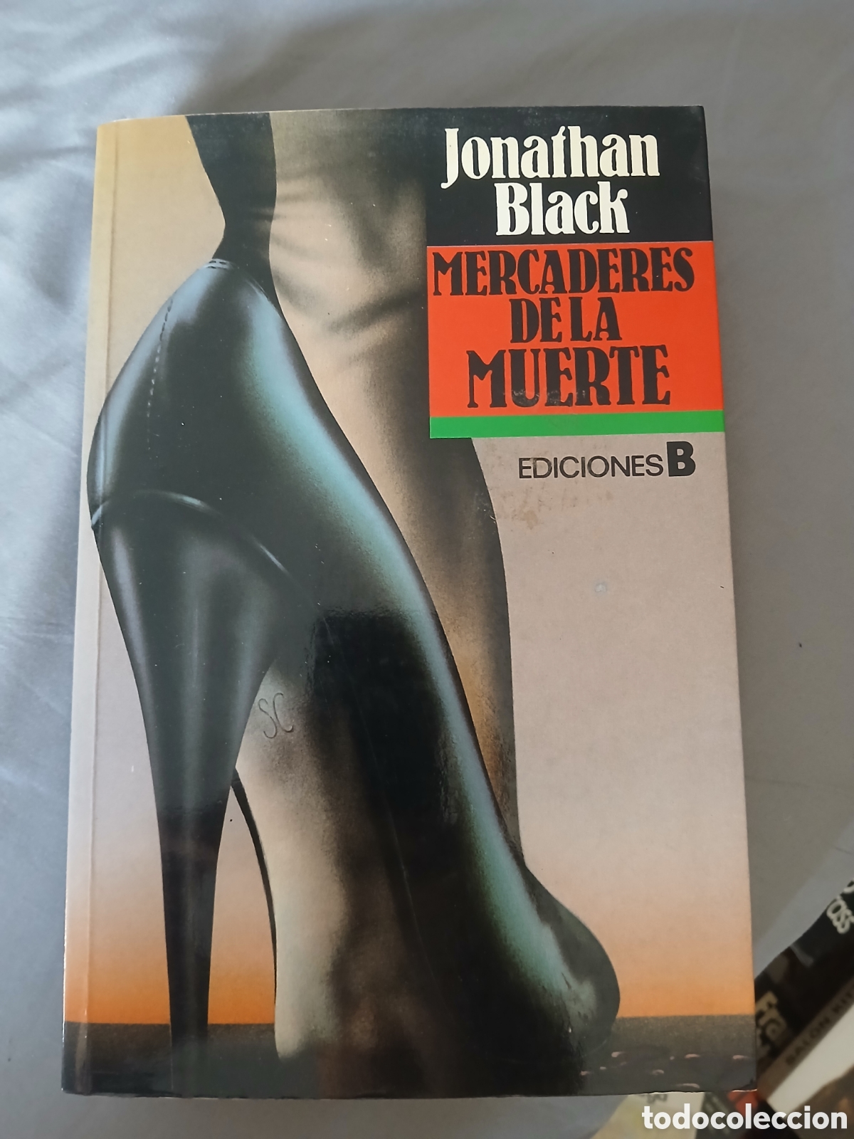 Libri di seconda mano: Mercaderes de la muerte.- Black, Jonathan.