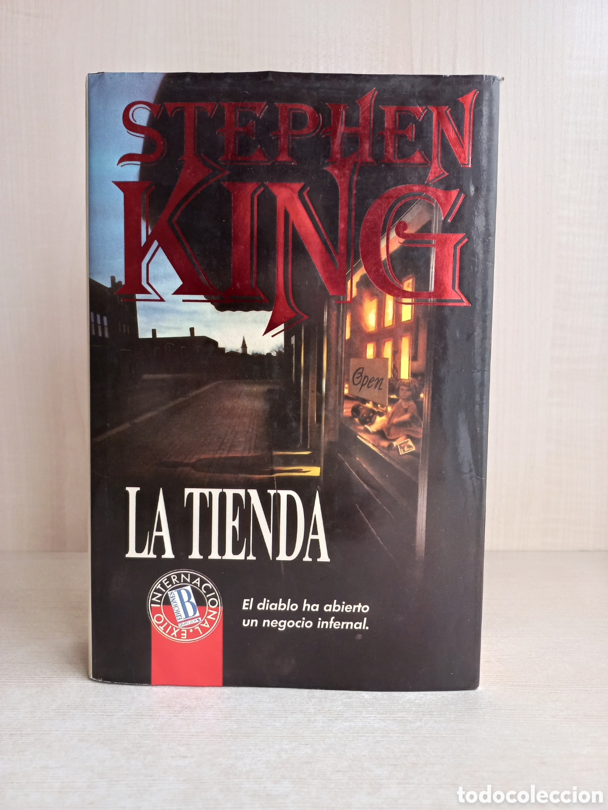Gebrauchte B&uuml;cher: La tienda. Stephen King. Ediciones B, &Eacute;xito Internacional, primera edici&oacute;n, 1992. Terror.