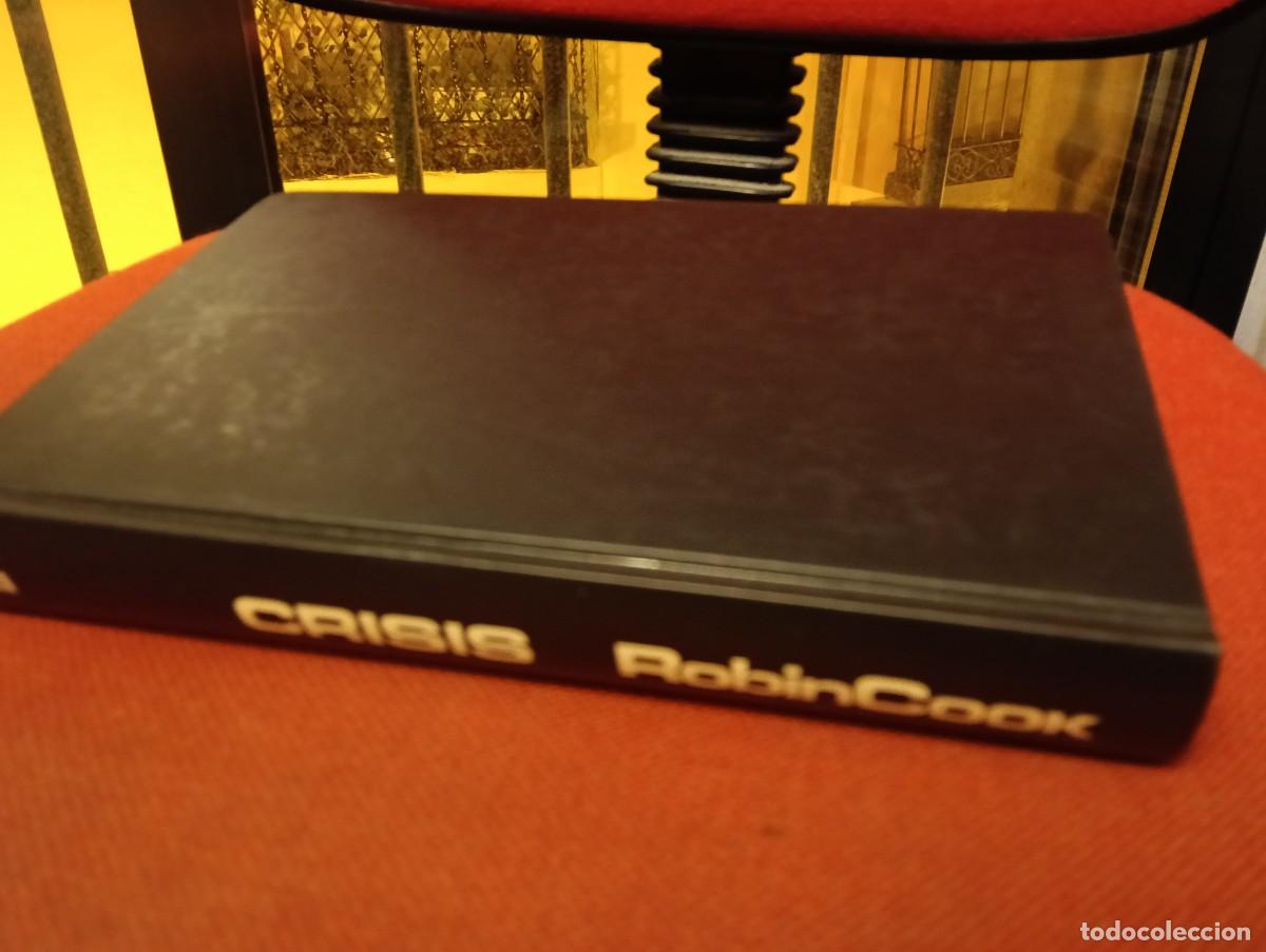 Libros de segunda mano: Robin Cook, Crisis / - Foto 2