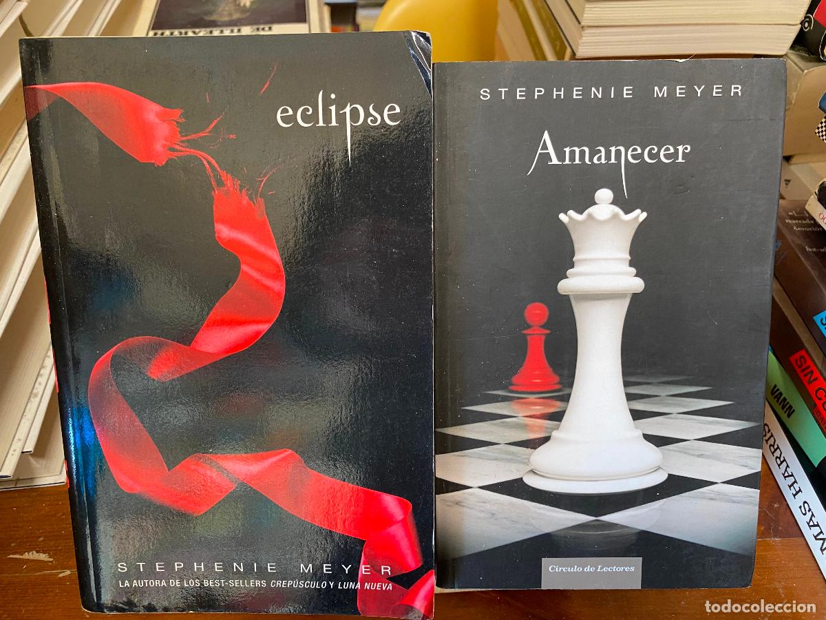 Libros de segunda mano: ECLIPSE + AMANECER. STEPHENIE MEYER. - Foto 1