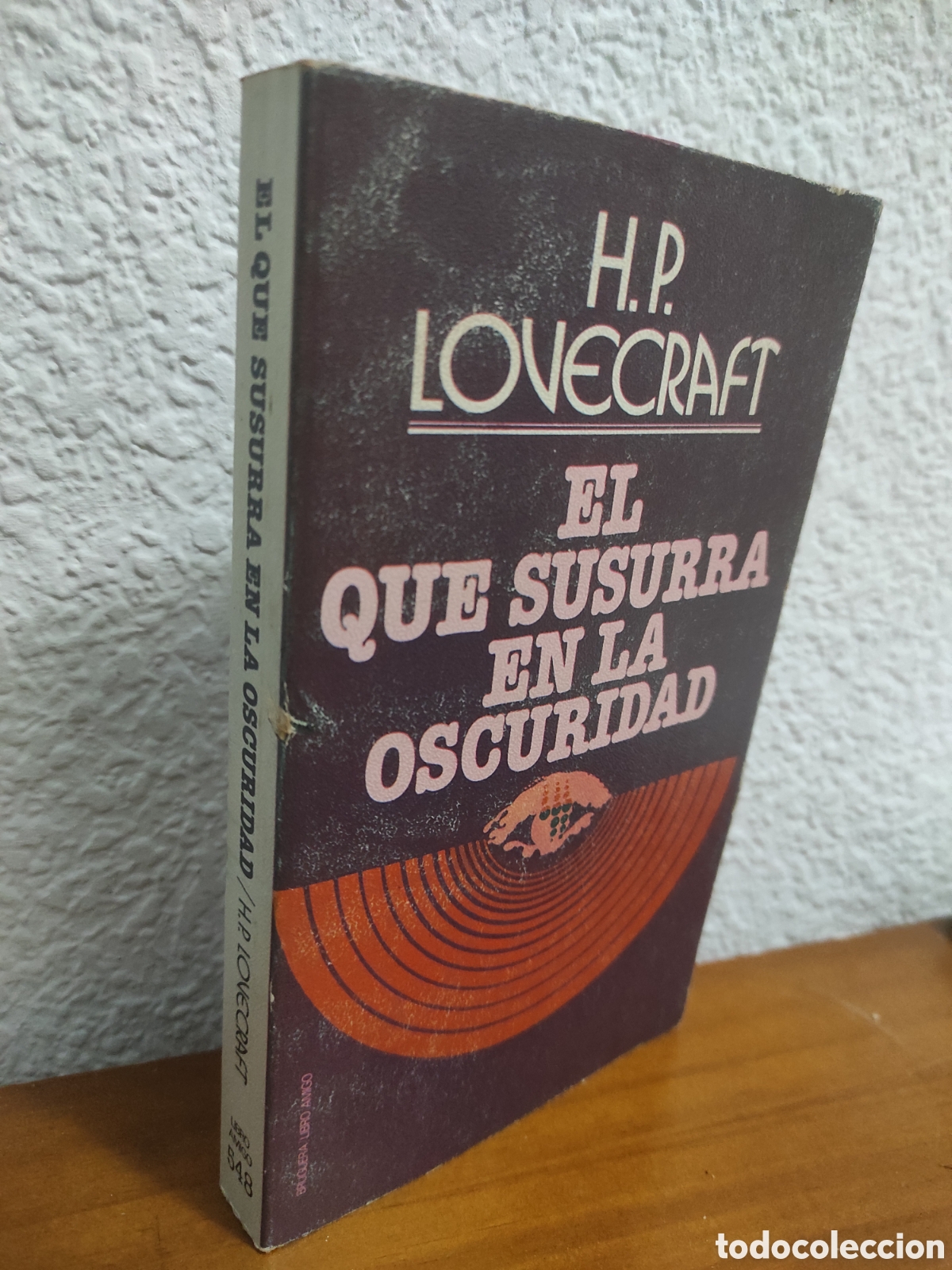 Libros de segunda mano: El que susurra en la oscuridad - H. P. Lovecraft. 1977 (PEDIDO MINIMO 10&euro;)