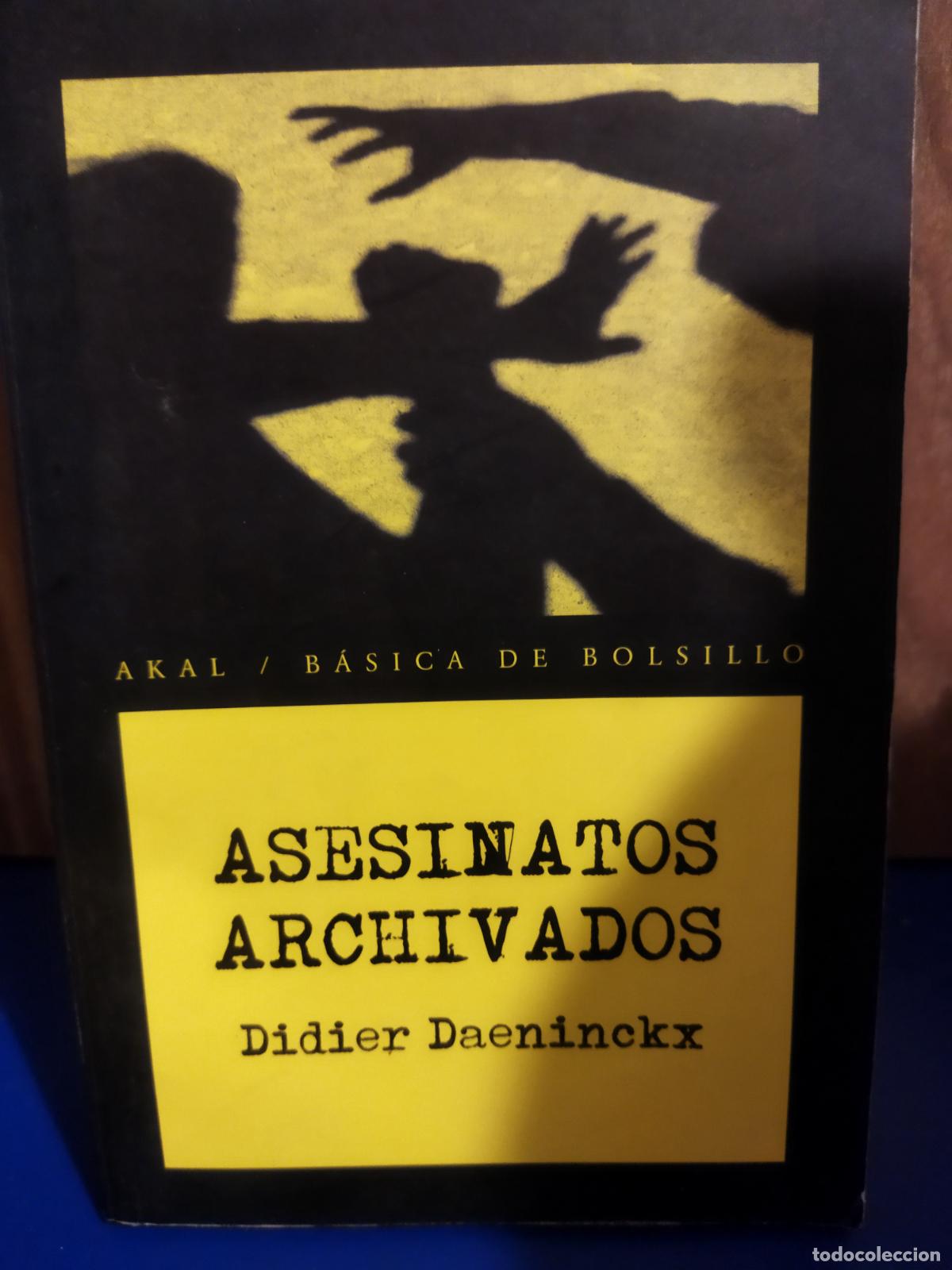 Libros de segunda mano: Asesinatos Archivados