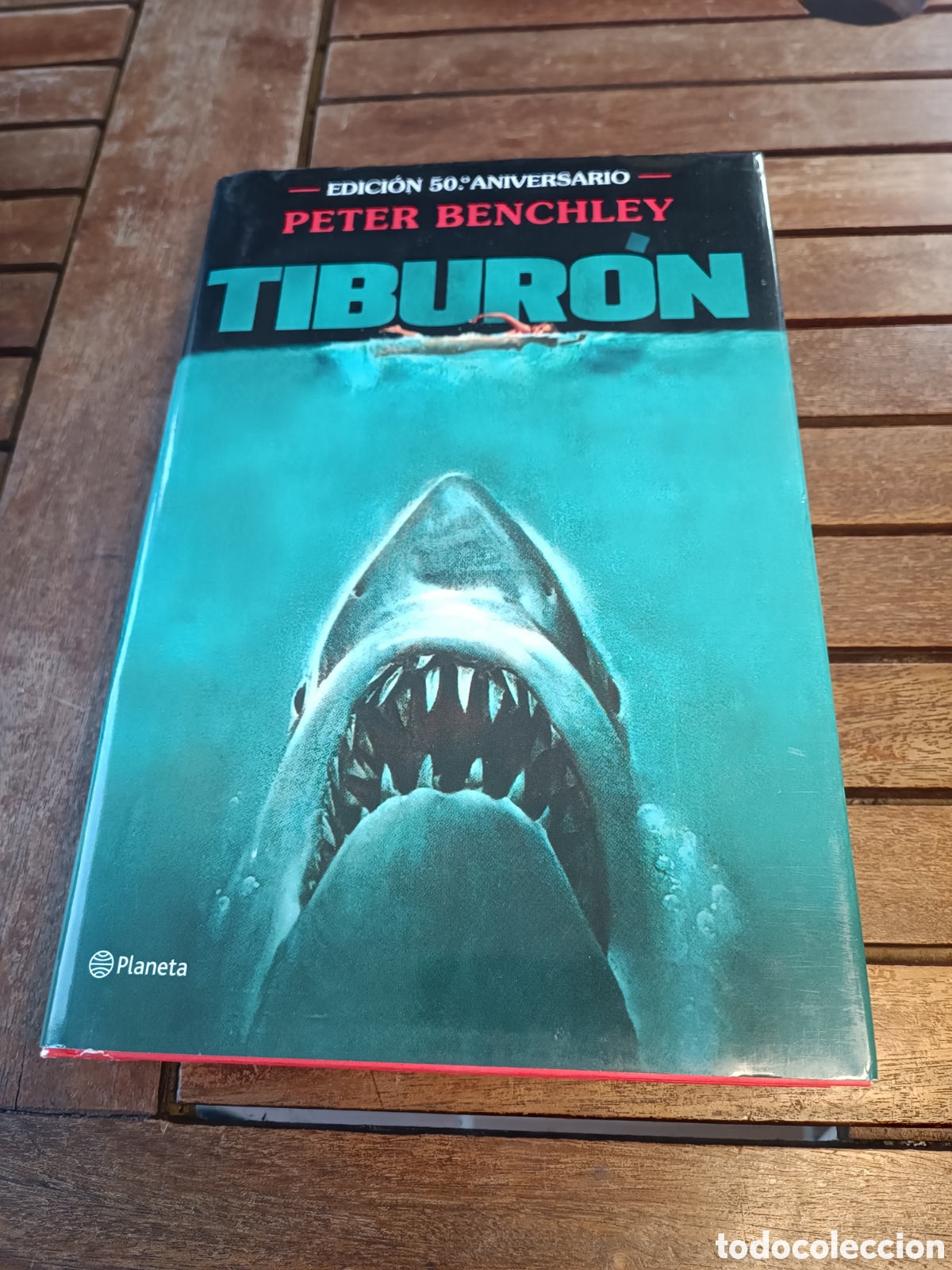 Libros de segunda mano: Tibur&oacute;n planeta 50 aniversario Peter benchley terror thriller tapa dura 2025