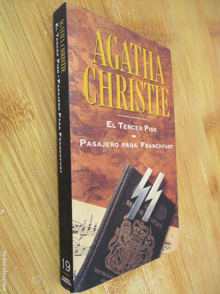 Libros de segunda mano: AGATHA CHRISTIE- PLANETA N&ordm;. 19-1993-EL TERCER PISO-PASAJERO PARA FRANCKFURT.