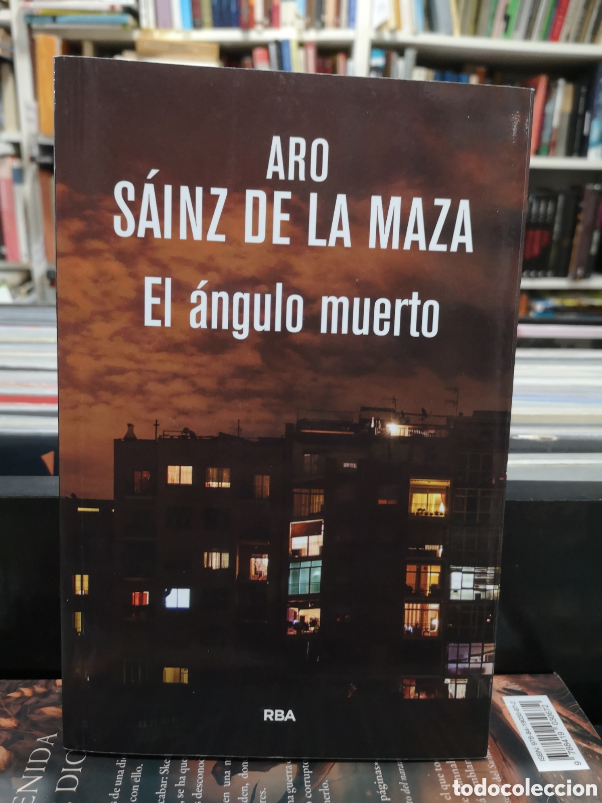 Libros de segunda mano: EL &Aacute;NGULO MUERTO - ARO S&Aacute;INZ DE LA MAZA - ENV&Iacute;O DESDE 1,50&euro;