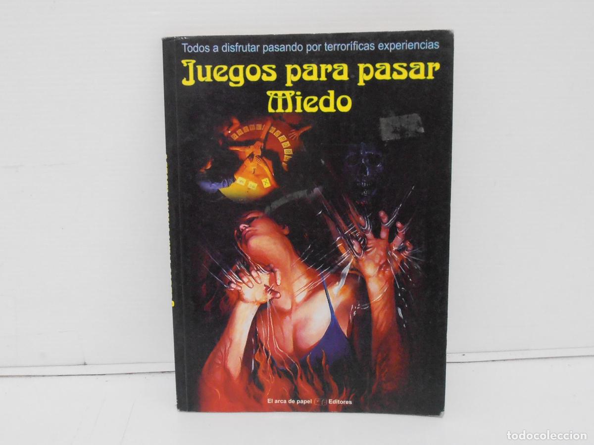 Libros de segunda mano: LIBRO JUEGOS PARA PASAR MIEDO, EL ARCA DE PAPEL, EDITORES