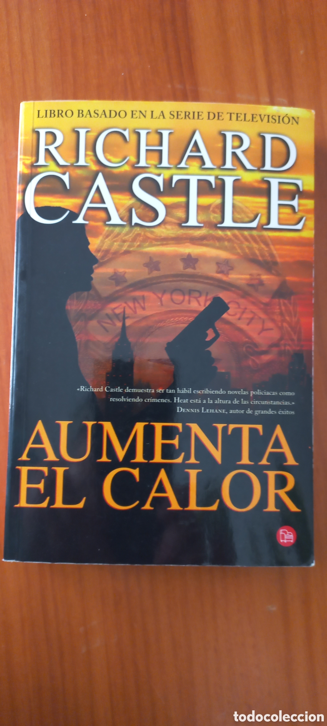 Libros de segunda mano: Aumenta el calor Richard Castle basado en la serie de TV Prisa ediciones 2013