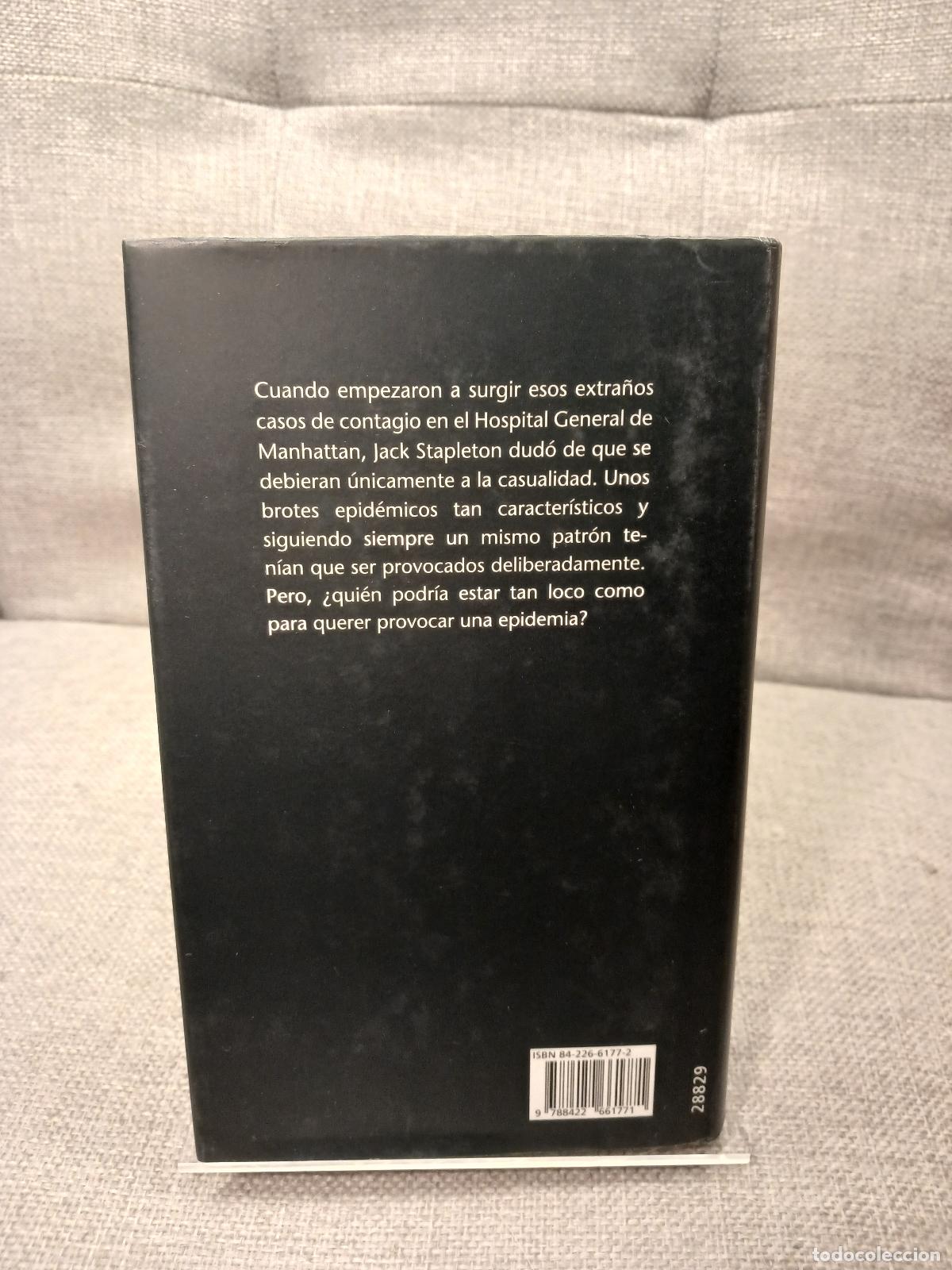 Libros de segunda mano: Contagio - Robin Cook - Foto 3