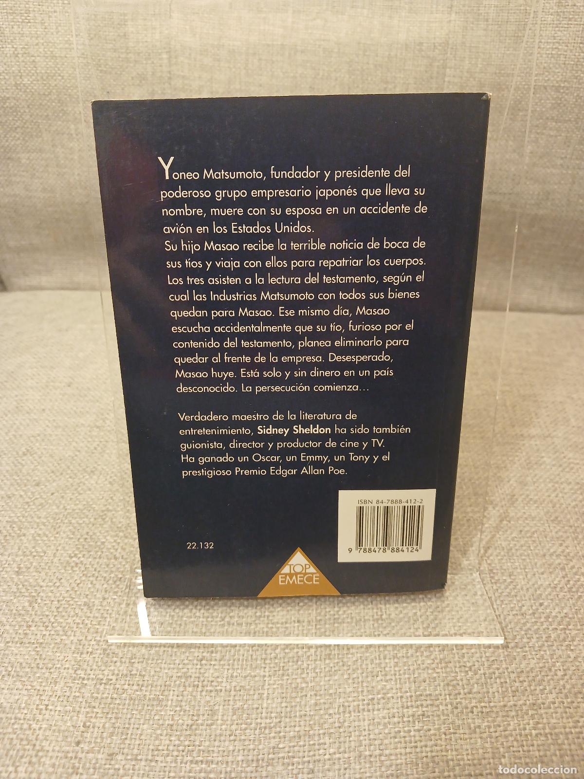 Libros de segunda mano: Persecuci&oacute;n - Sidney Sheldon - Foto 3