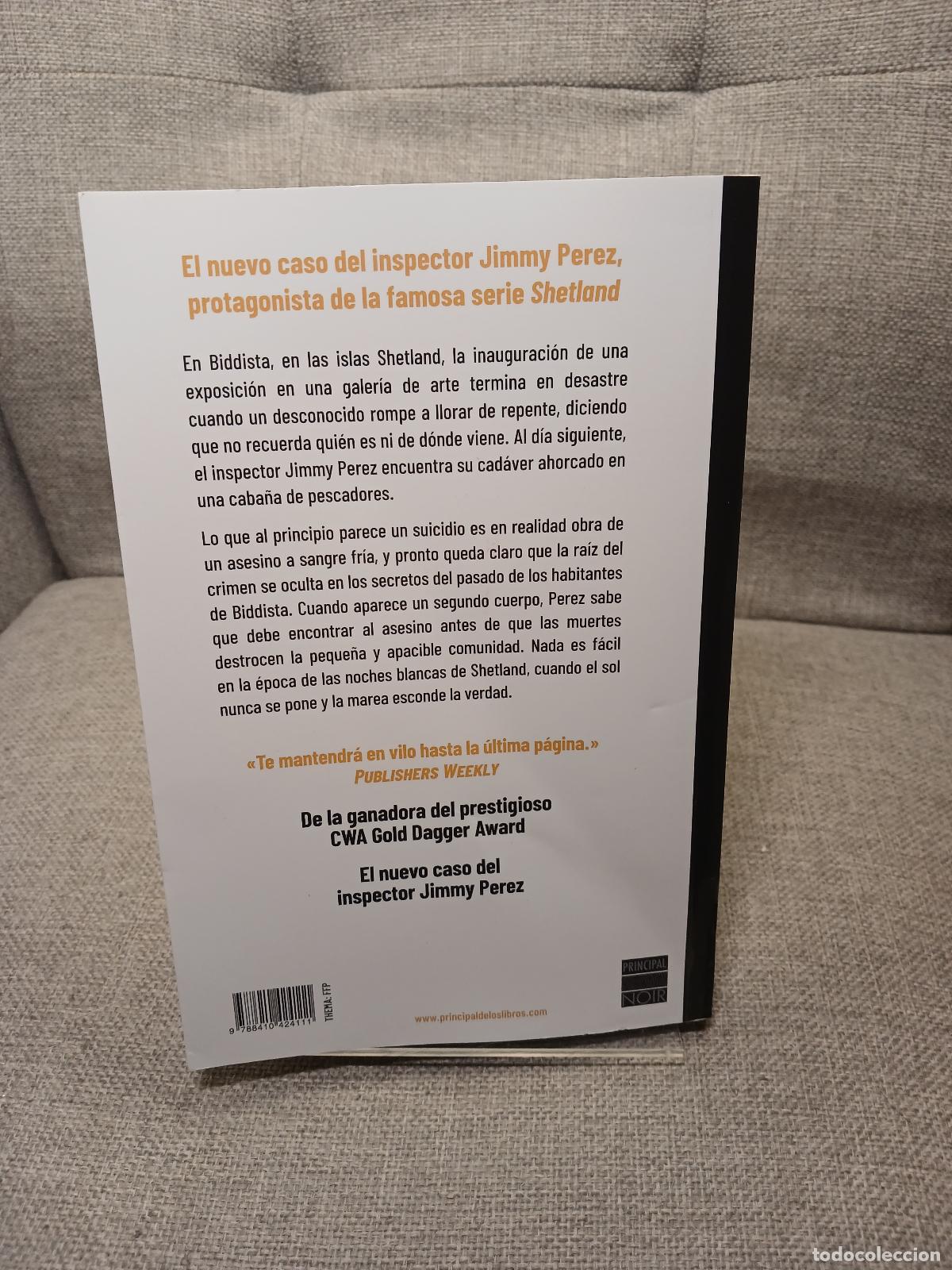 Libros de segunda mano: Noches blancas - ANN. CLEEVES - Foto 2