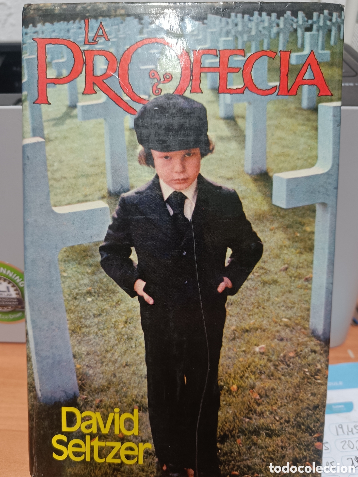 Libros de segunda mano: LA PROFEC&Iacute;A. DAVID SELTZER. - Foto 1