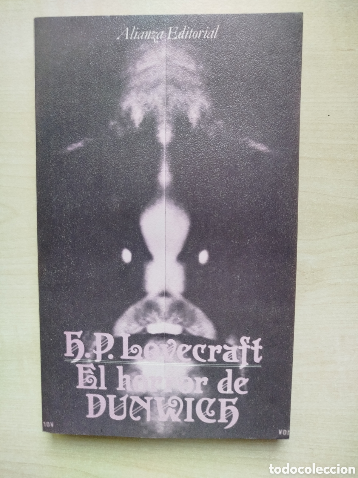 Libros de segunda mano: Lovecraft, El horror de Dunwich
