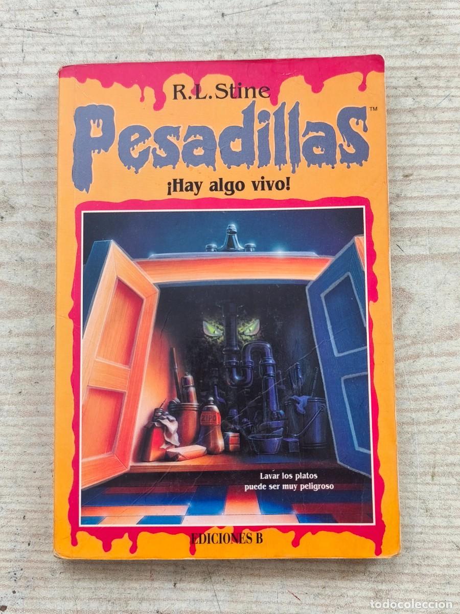 Libros de segunda mano: Pesadillas - Hay Algo Vivo - R. L. Stine - 1996 - Ediciones B