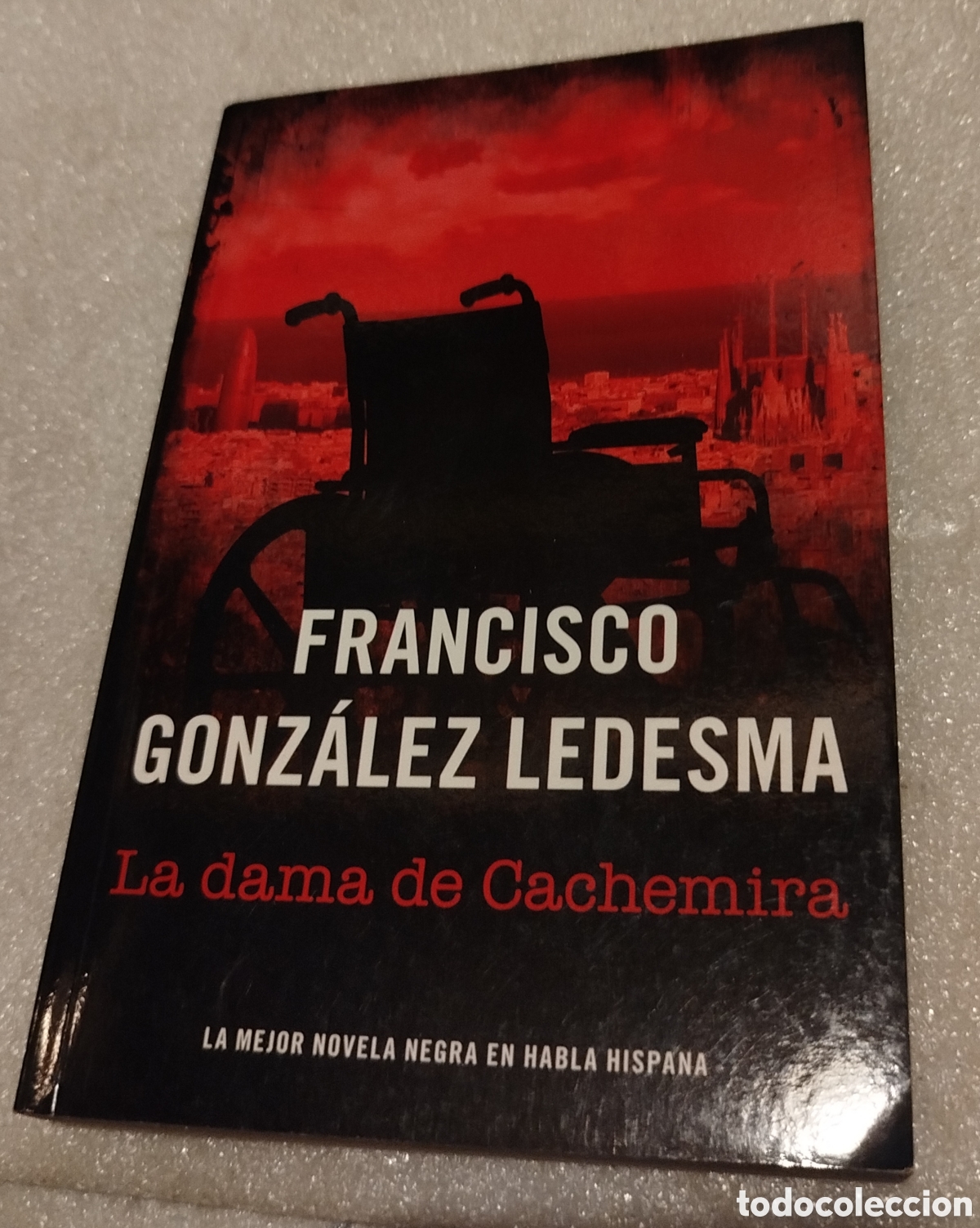 Libros de segunda mano: La dama de cachemira: un caso del inspector M&eacute;ndez - Francisco Gonz&aacute;lez Ledesma