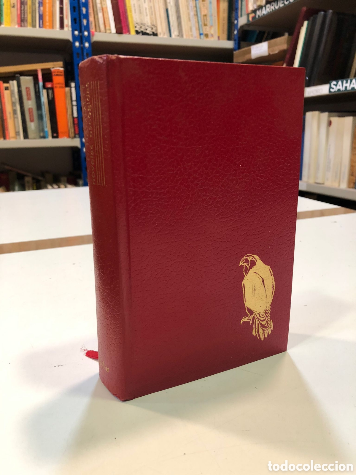 Gebrauchte B&uuml;cher: Novelas escogidas. Cosecha roja. La llave de cristal. El halc&oacute;n malt&eacute;s - Samuel Dashiell Hammett