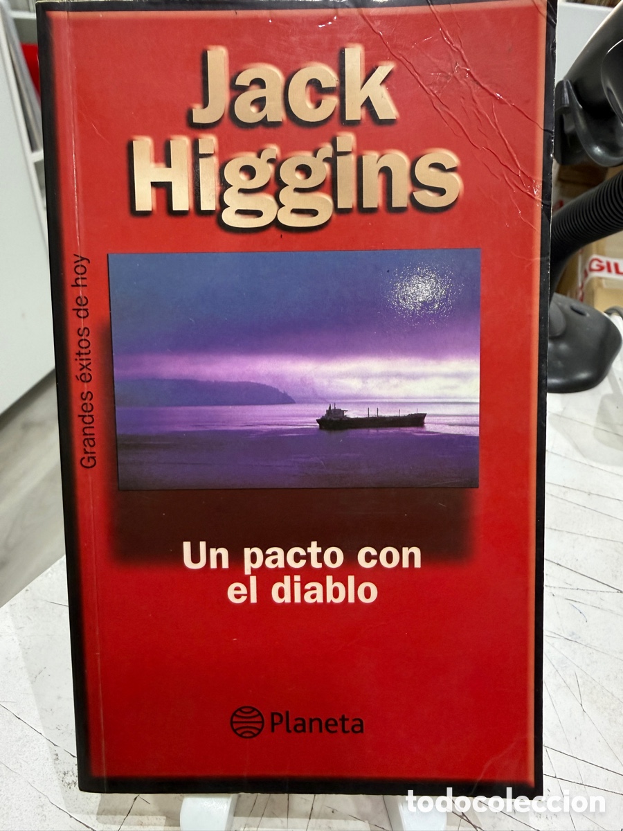 Libros de segunda mano: Jack Higgins - Un Pacto con el Diablo