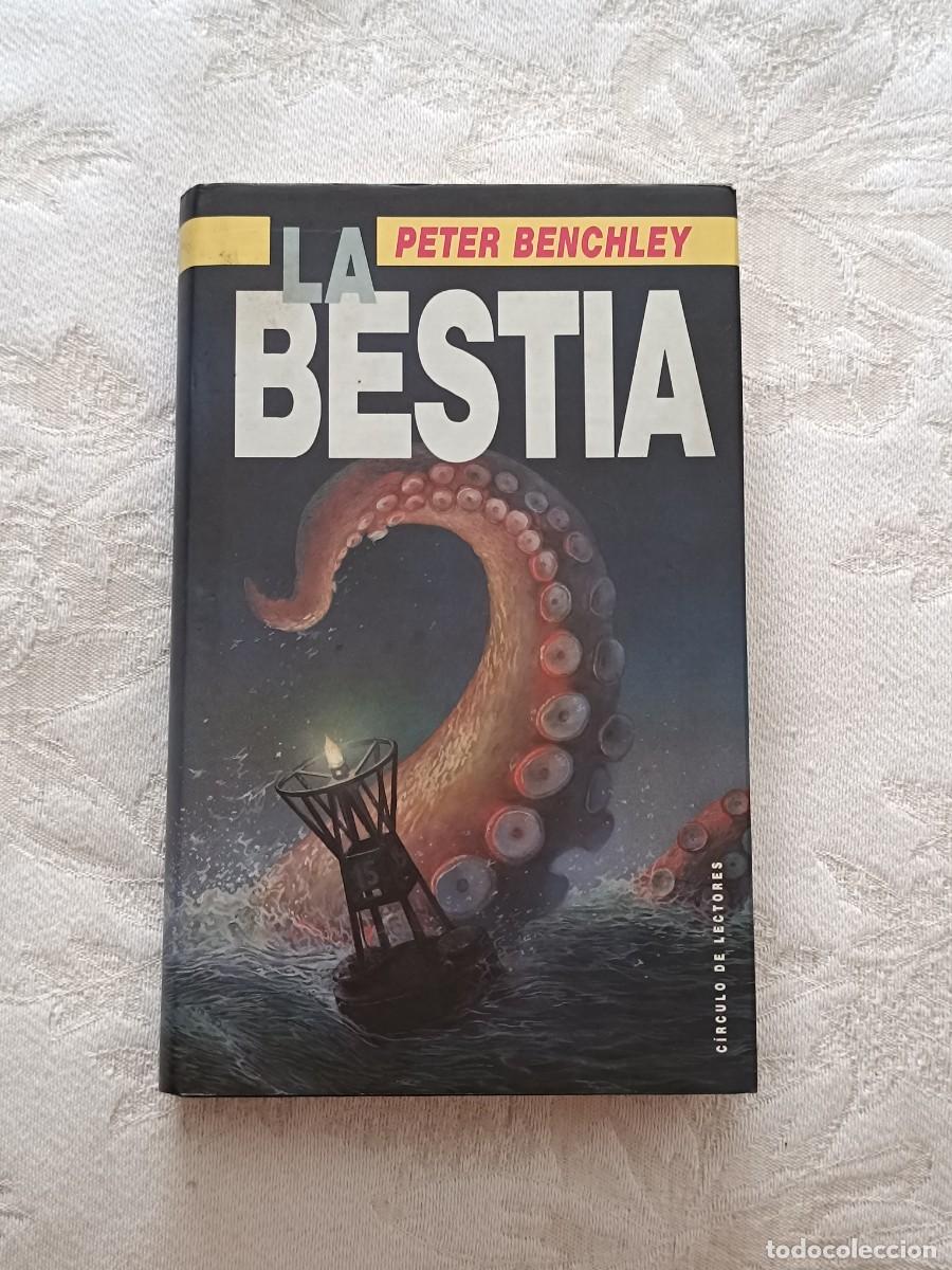 Libros de segunda mano: La bestia de Peter Benchley - Foto 1