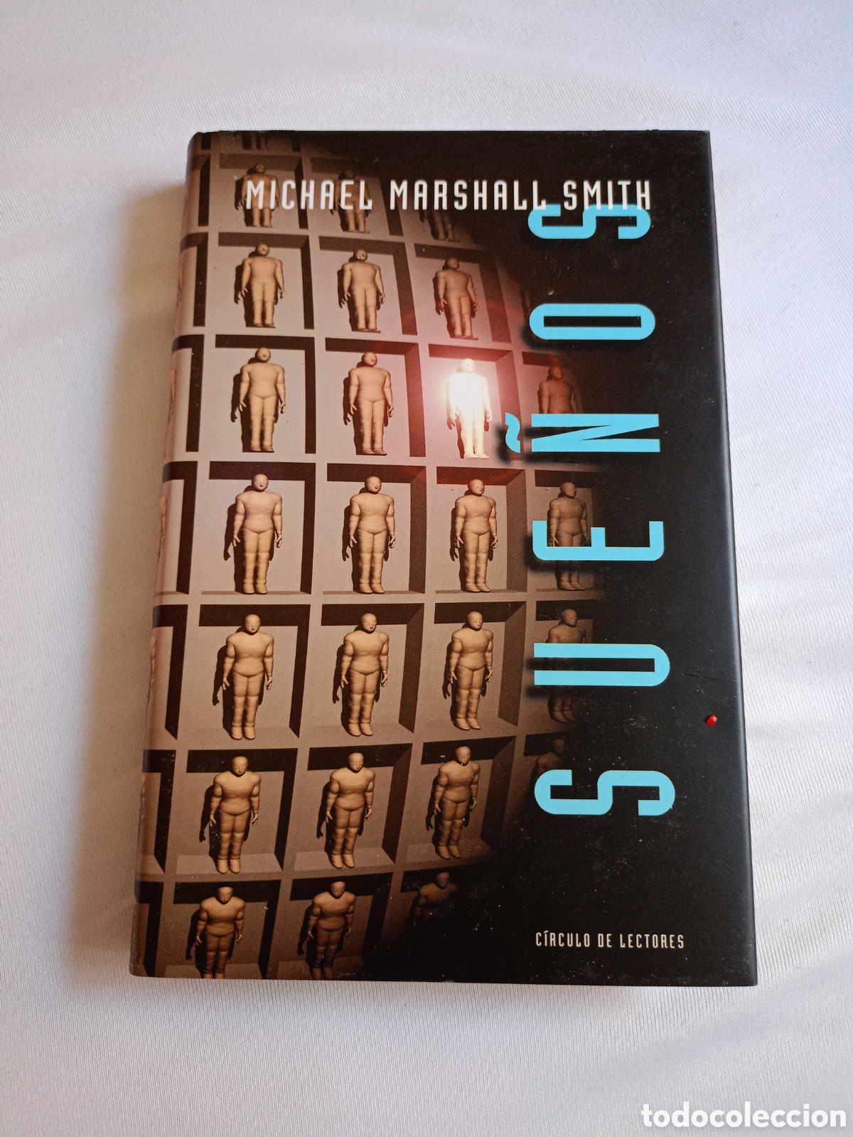 Libros de segunda mano: Sue&ntilde;os Michael Marshal Smith - Foto 1