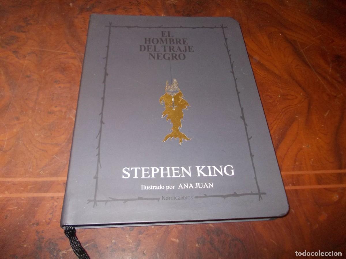 Libros de segunda mano: El hombre del traje negro. Stephen King, ilustrado por Ana Juan. Nordica libros 1&ordf; ed 2.017, defecto