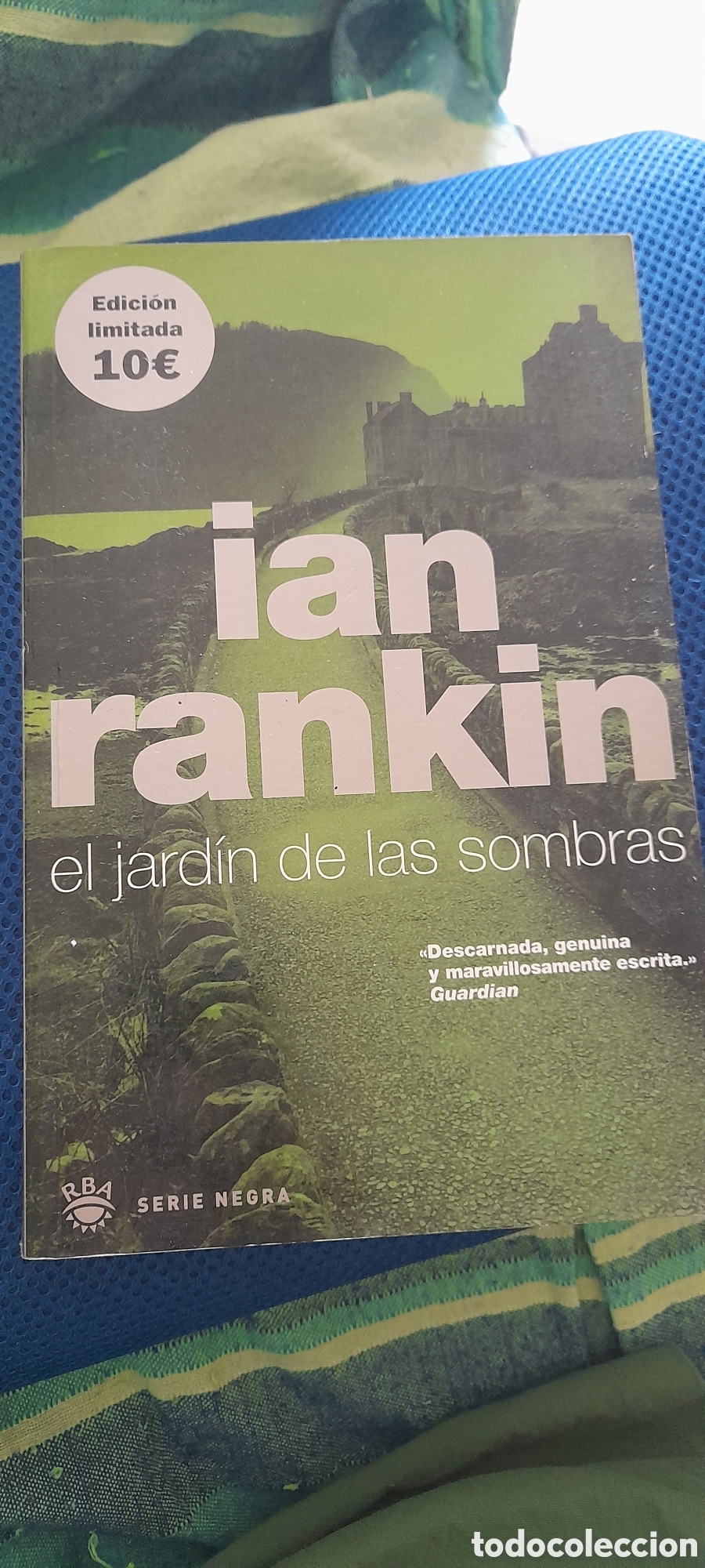 Libros de segunda mano: El jard&iacute;n de las sombras. Ian Rankin
