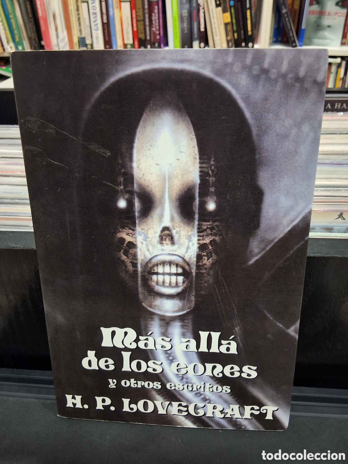 Libros de segunda mano: M&Aacute;S ALL&Aacute; DE LOS EONES Y OTROS ESCRITOS - H.P. LOVECRAFT - ENV&Iacute;O DESDE 1&euro;